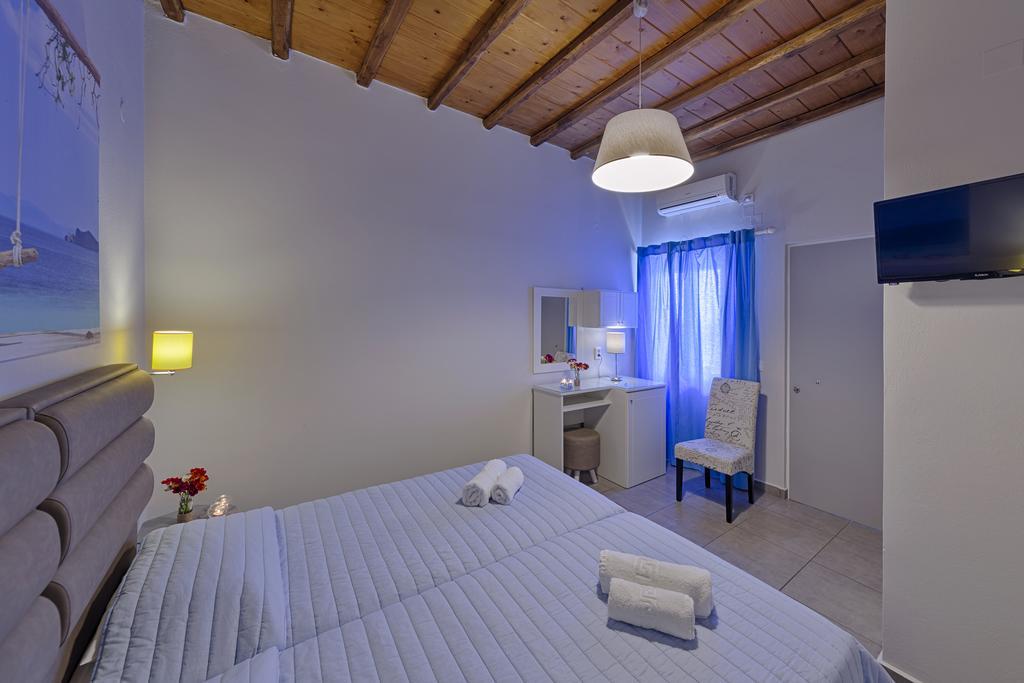 Paradise 3* Ermupoli